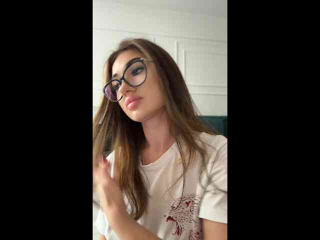 IvyyXOXO
