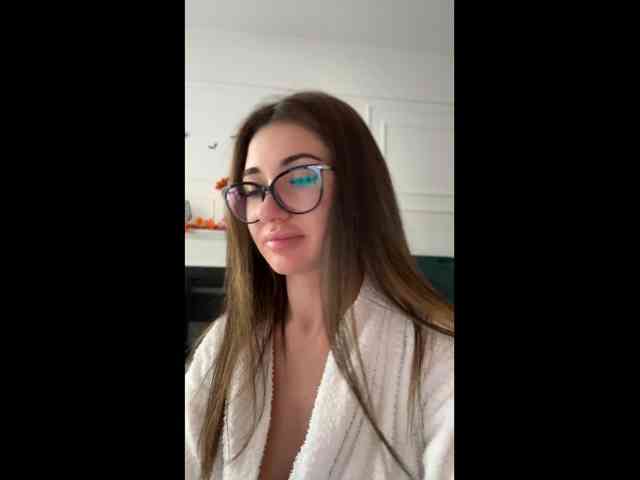 IvyyXOXO