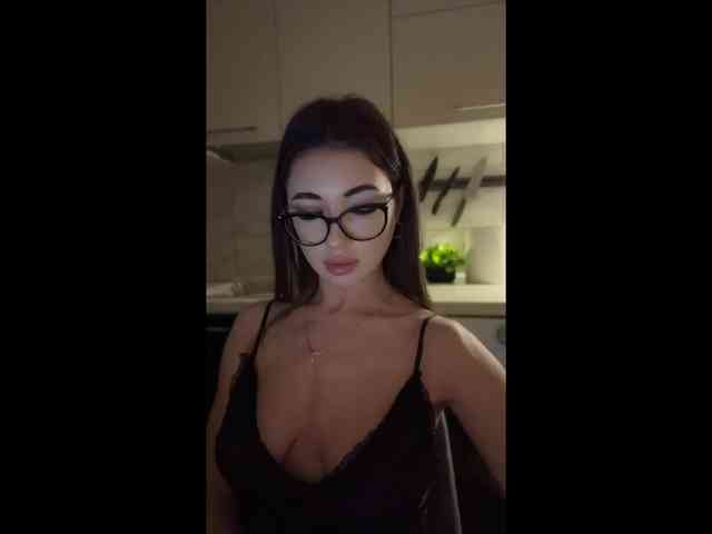 IvyyXOXO webcam