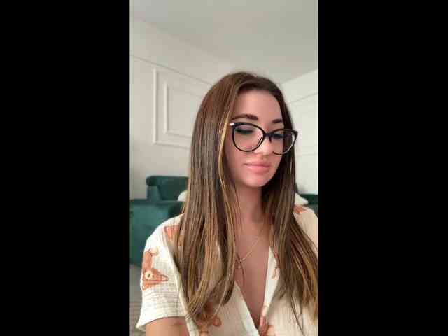 IvyyXOXO webcam