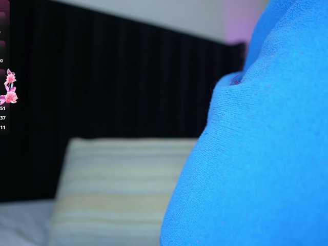 Hotlatinateacher live cam on BongaCams