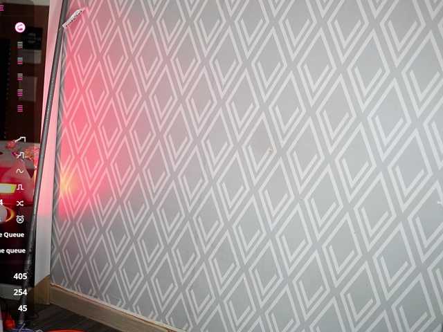 Hotlatinateacher live cam on BongaCams