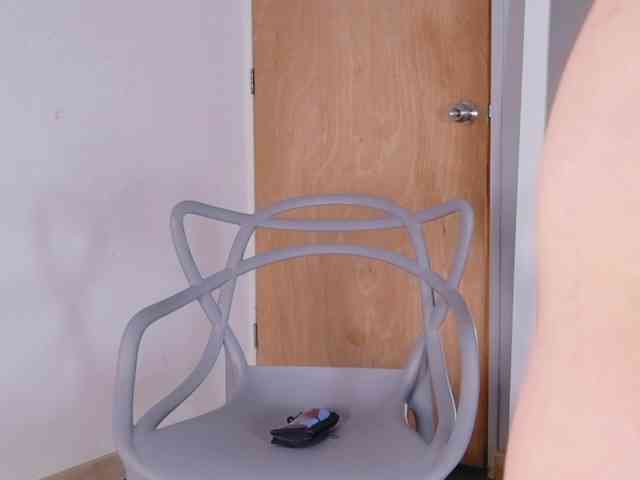 Модель: Hotlatinateacher