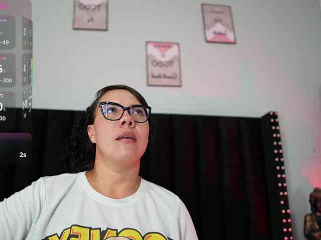 Hotlatinateacher webcam
