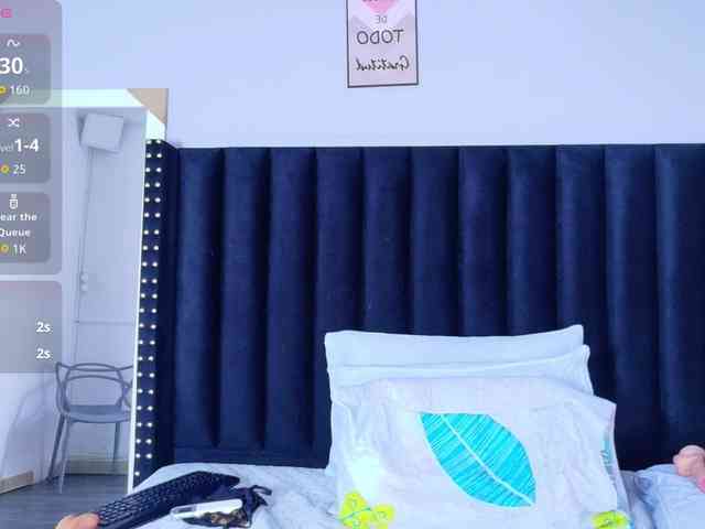 Hotlatinateacher webcam