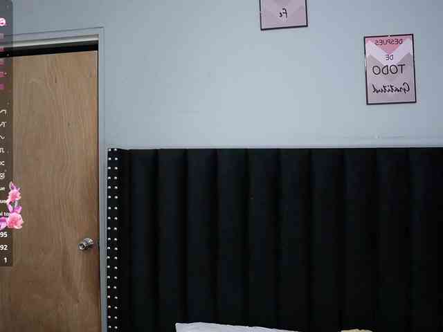 Hotlatinateacher webcam