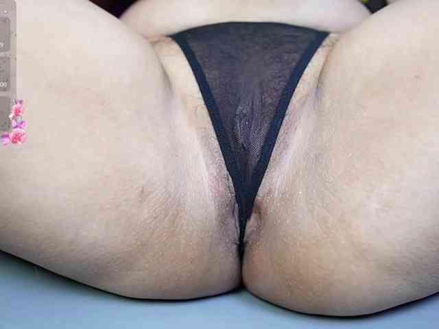 Hotlatinateacher webcam
