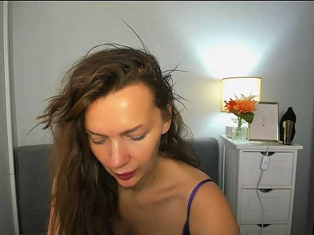 WildOlivia, en directo ahora en BongaCams
