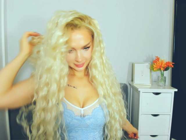 WildOlivia live cam on BongaCams