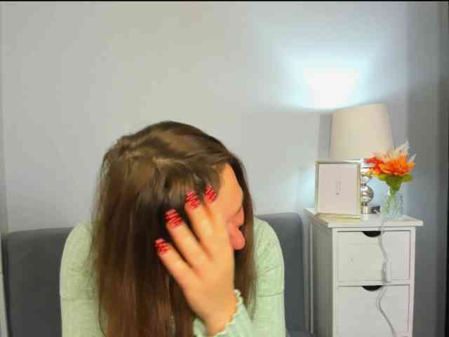 WildOlivia webcam