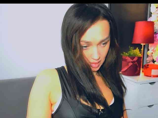 WildOlivia webcam