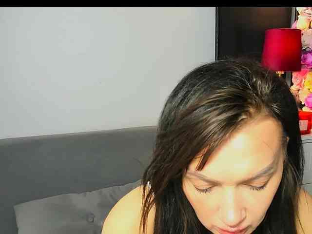 WildOlivia webcam