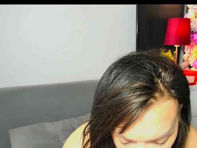 WildOlivia webcam