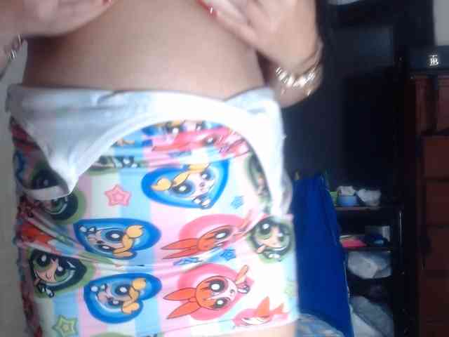 CameliaLong webcam