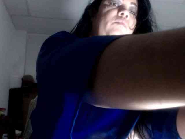 CameliaLong webcam