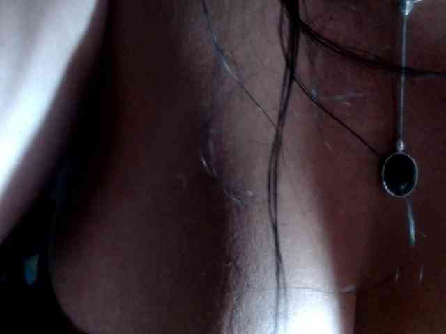 CameliaLong webcam