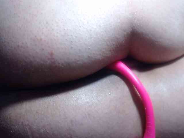CameliaLong webcam