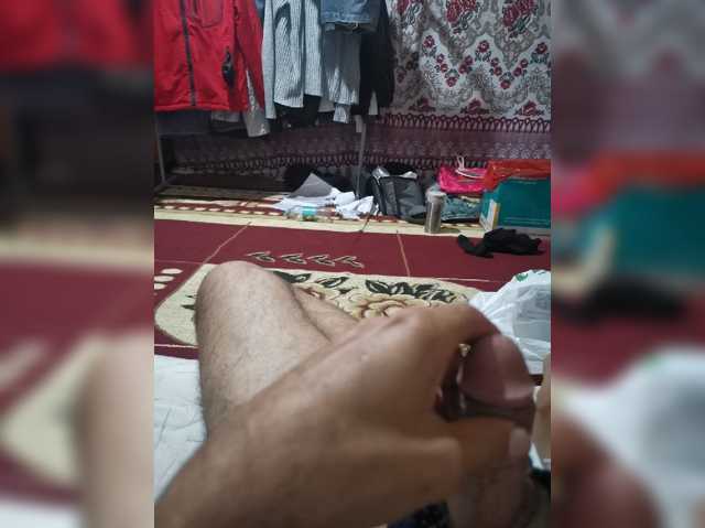 Ali9889