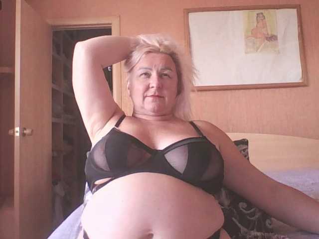 miranda-robinson live cam on BongaCams