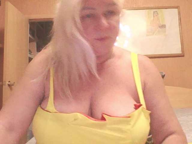 miranda-robinson live cam on BongaCams