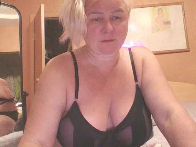 miranda-robinson live cam on BongaCams