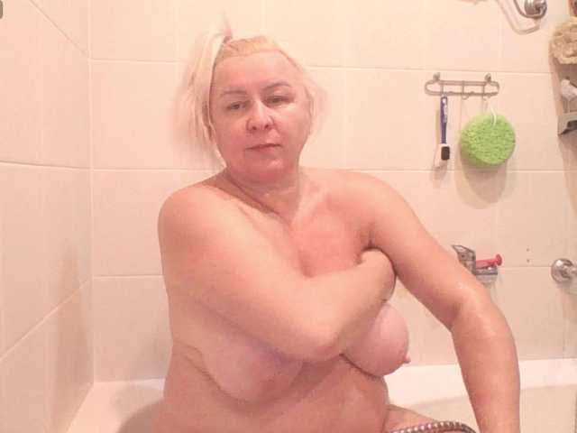miranda-robinson live cam on BongaCams
