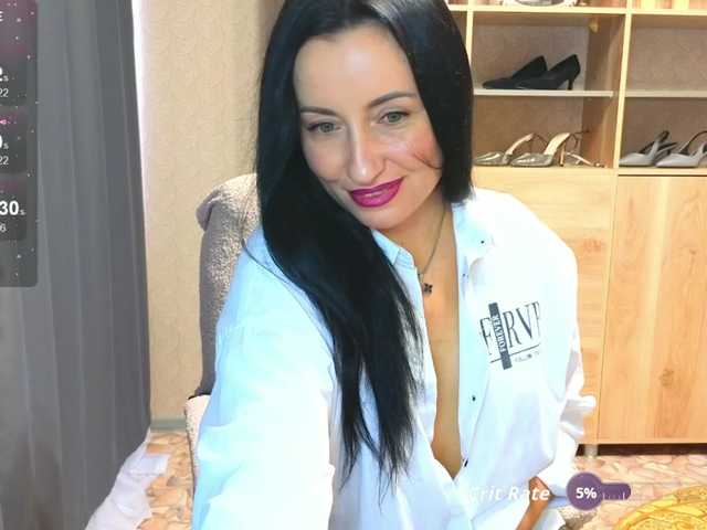 RoxyStar live cam