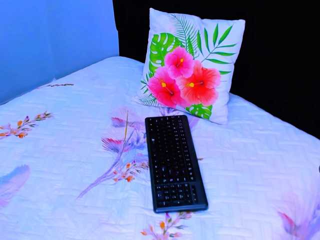 VictoriaLove live cam on BongaCams