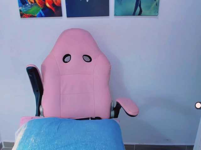 VictoriaLove live cam preview