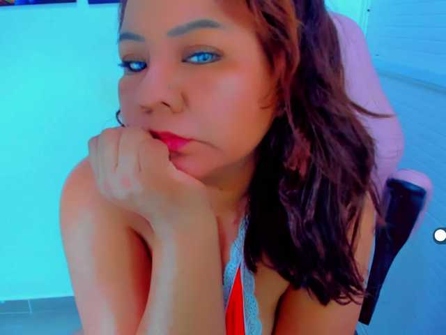 VictoriaLove live cam on BongaCams
