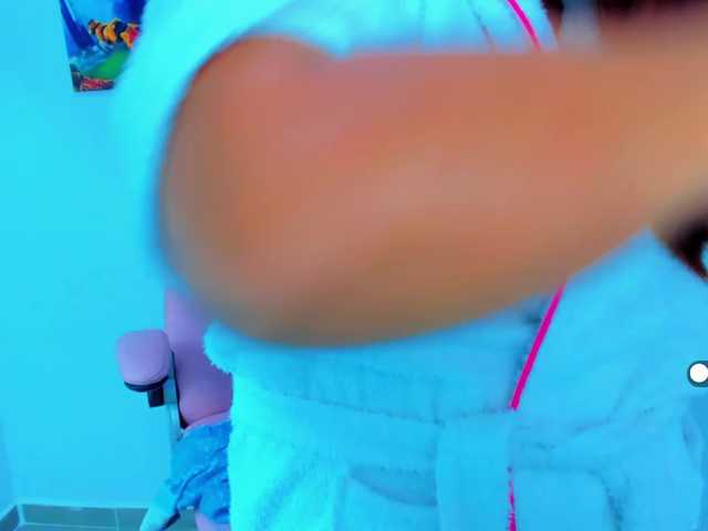 VictoriaLove live cam on BongaCams