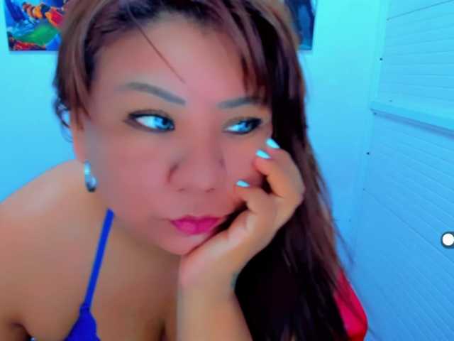 VictoriaLove's BongaCams show and profile