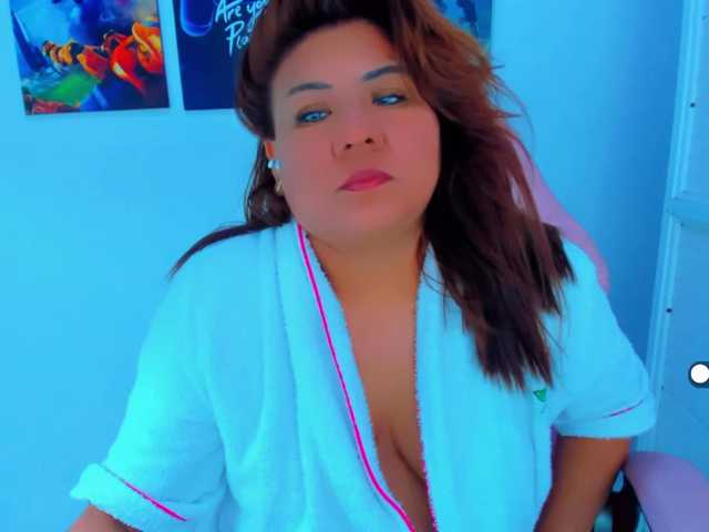 VictoriaLove live cam on BongaCams