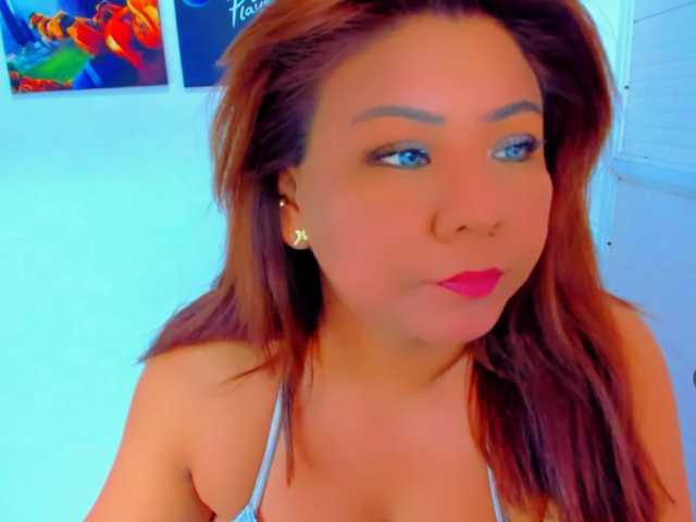 VictoriaLove live cam on BongaCams