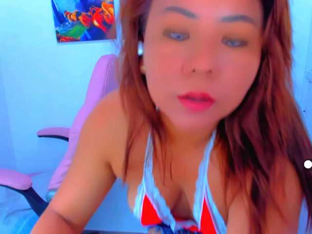 VictoriaLove live cam preview