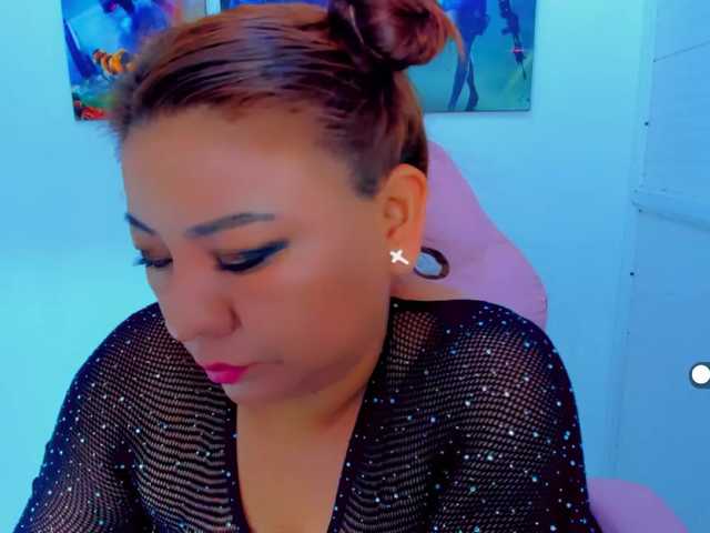 VictoriaLove live cam on BongaCams