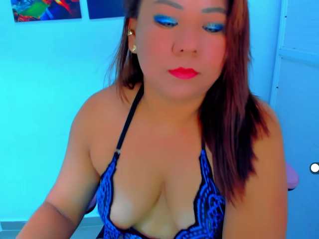 VictoriaLove live cam