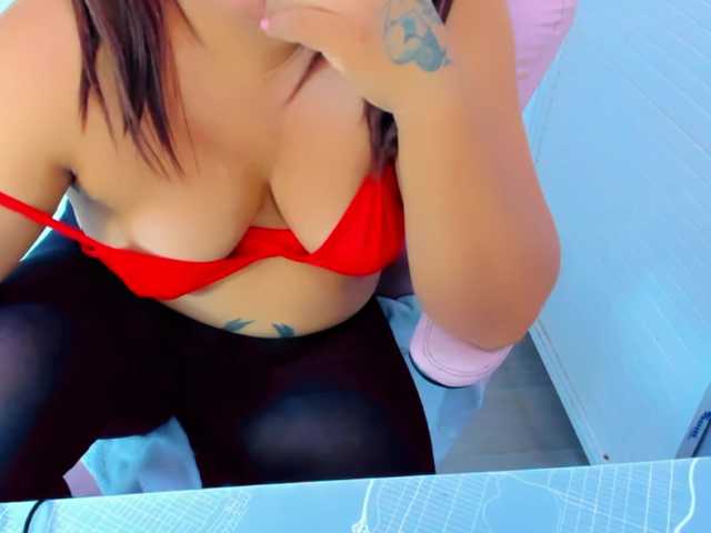 VictoriaLove live cam on BongaCams