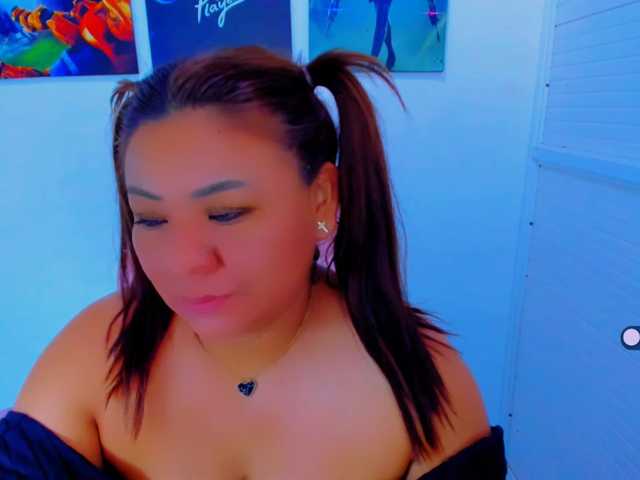 VictoriaLove, en vivo ahora en BongaCams