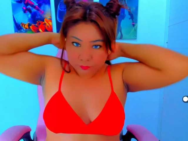 VictoriaLove live cam preview