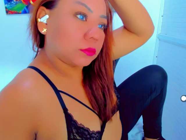 VictoriaLove live cam on BongaCams