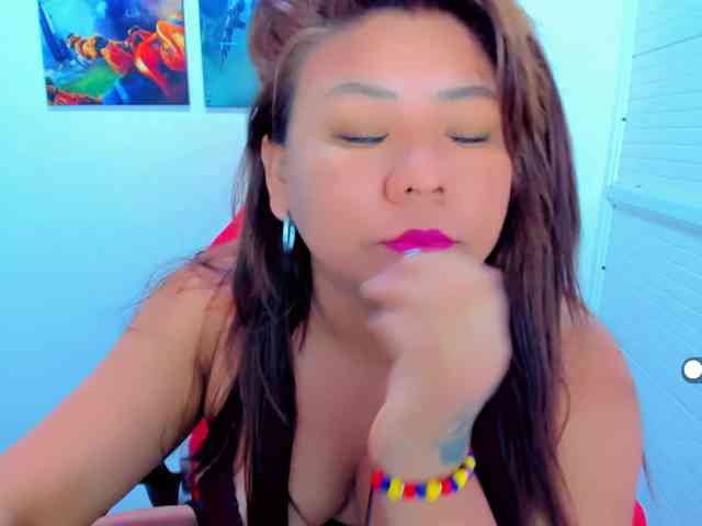 VictoriaLove webcam