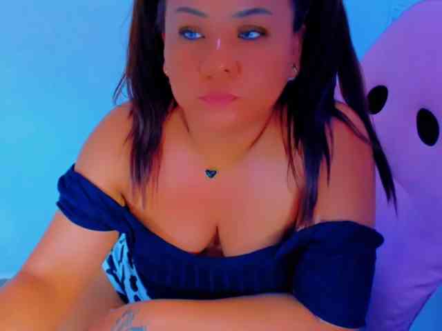 VictoriaLove webcam