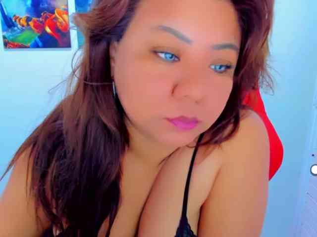 VictoriaLove webcam