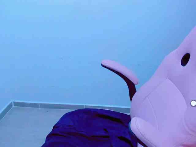 VictoriaLove webcam