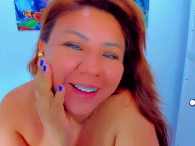 VictoriaLove webcam