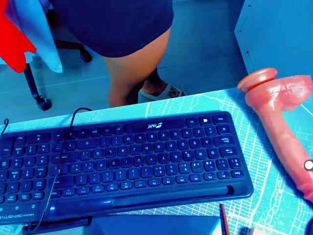 VictoriaLove webcam