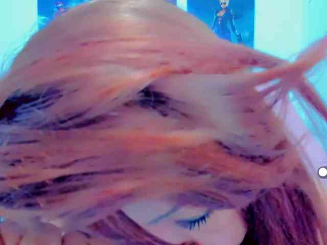 VictoriaLove webcam