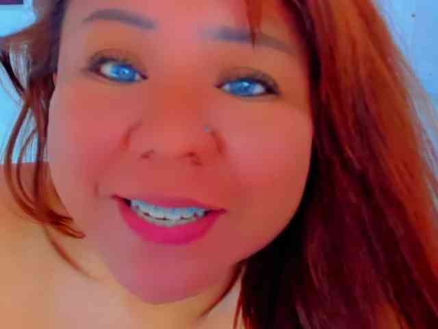VictoriaLove webcam