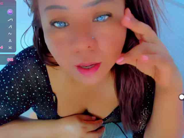 VictoriaLove webcam